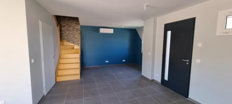 Mise en peinture de maison neuve à Frans, Jassans-Riottier, Pictura Peinture